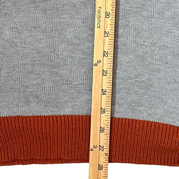 Traeger BBQ Novelty Sweater Mens XXL Orange Grey Farm Barn Pigs Grill Gift Idea - Picture 6 of 8